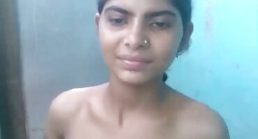 ຄູສອນພໍໃຈກັບການຮ່ວມເພດທາງປາກກັບແມ່ຍິງມຸດສະລິມ