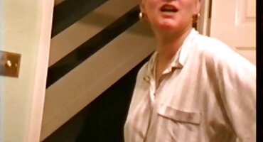 K Queenler Queen wedged pussy ມີນ້ໍາຫຼັງຈາກ blowjob drooled ກັບ guy ເປັນ