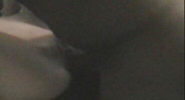 ຜົວແລະເມຍໄດ້ຢູ່ຮ່ວມກັນດົນນານແລະໄດ້ຕັດສິນໃຈທີ່ຈະຖ່າຍຮູບ cock ໃນກ້ອງຖ່າຍຮູບ