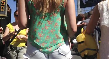 ການເຈາະສອງເທົ່າຂອງ bruno ເຕົ້ານົມ donne