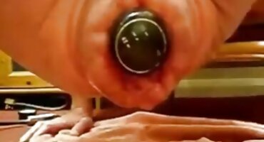 ການຮ່ວມເພດລັດເຊຍເປັນຄັ້ງທໍາອິດແມ່ນບໍ່ຕື່ນເຕັ້ນກັບການສົນທະນາ