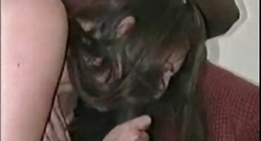 ແມ່ຍິງມັກແມ່ວ່ອງໄວໃນ cradle ໄດ້ pounding ຂຸມ,moaning ຈາກບ້ານໄດ້