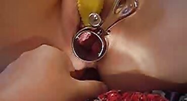 Redhead ລັກຂະໂມຍ fucks busty ຫຼັງຈາກອາບນ້ໍາກັບ guy handsome