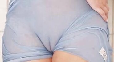 ໄກ່ໃຫມ່ສໍາລັບ nigga ທີ່ຖືກຕ້ອງແລະ cock ໄຂມັນ