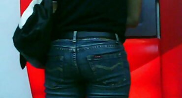 Lesbians ງາມ gangbanged ໂດຍໂຊກດີດອນ