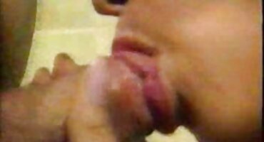 ແຕກ milf milf ໃນ cum ຫຼັງຈາກການຮ່ວມເພດ rough ກັບຜົວຫມໍ້ທ້ອງ