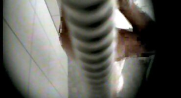 Fuck ພັນລະຍາໃນ pussy ຈົນກ່ວາເຕົ້ານົມທໍາມະຊາດ tremble ຈາກຂັບເຄື່ອນສຸດ cock ໄດ້