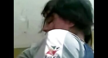 Ebony poked ອ້າຍຮັກ cock ສີດໍາຍາວ