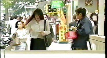 ຜ່ອນຄາຍນວດພັນລະຍາ led ຄູ່ຜົວເມຍໃນກົ້ນ fucking ຕິດຕາມ