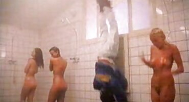 ໄວລຸ້ນ ga cazzo ຮ່ວມກັນ fucking ໃນກຸ່ມ orgy