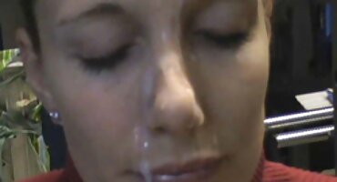 ຄູຝຶກກ້າມເນື້ອ fucked fitoness ໃນຊັ້ນ gym