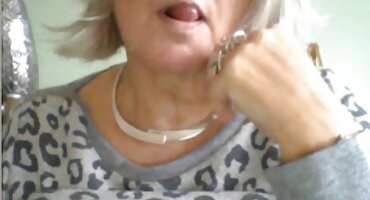 Pickup ຫນຸ່ມໃນສວນສາທາລະນະມີເພດສໍາພັນທີ່ດີກັບນັກຮຽນ