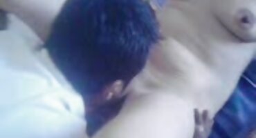 ອາຊີ Busty ໄດ້ຊັກຊວນໃຫ້ bodu ຫົວລ້ານ