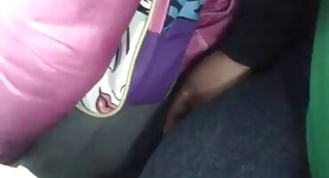 ນາງໄດ້ເອົາສິ່ງທ້າທາຍທີ່ເອີ້ນວ່າ cock ebony ຂະຫນາດໃຫຍ່ໃນ pussy ແລະປາກ