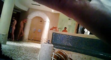 ອ້າຍ shoved cock ໃນ fart ເອື້ອຍຂອງຈົນກ່ວາສະບູ chick ຫົວຂອງນາງ