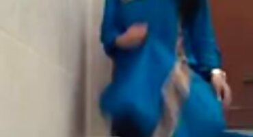 ເດັກຍິງໃນ Miami ກິນ cocks ເພື່ອບໍ່ໃຫ້ຈ່າຍຄ່າ hut