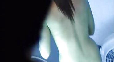 Pretty Chick ໃຫ້ໃນກົ້ນການເປັນເຊັ່ນດຽວກັນກັບການທ່ອງທ່ຽ