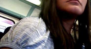 Sexwife ຜິວເນື້ອສີຂາວດູດ cock ຂອງຜູ້ຊາຍສີດໍາໃນຂະນະທີ່ອີກສອງ fuck ໃນ pussy ແລະກົ້ນ